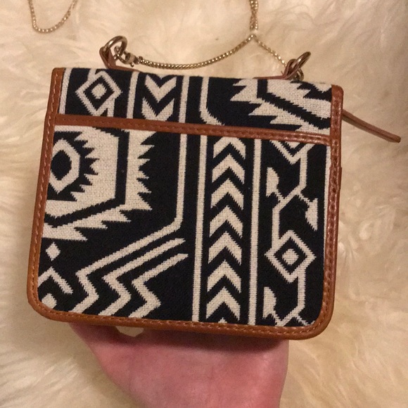 Small purse/clutch. - Picture 5 of 6